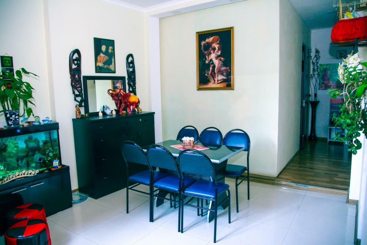 Guesthouse Different Tbilisi Eksteriør bilde