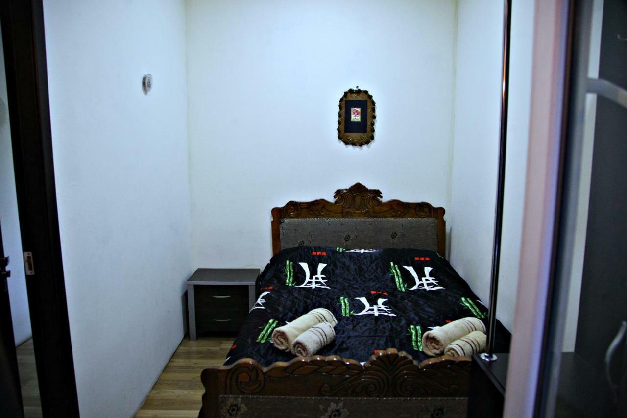 Guesthouse Different Tbilisi Eksteriør bilde